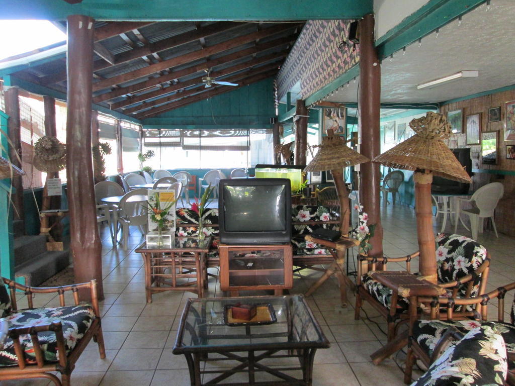 Wild Ginger Inn Hotel & Hostel Hilo Exterior photo